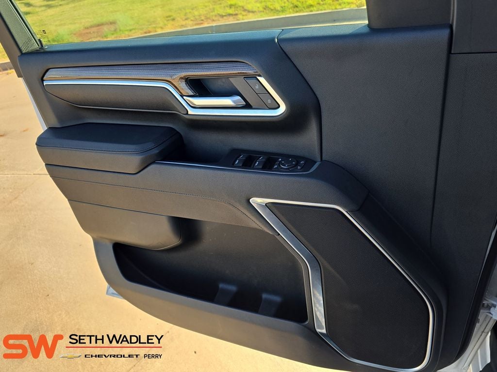 2025 Chevrolet Silverado 3500HD LT
