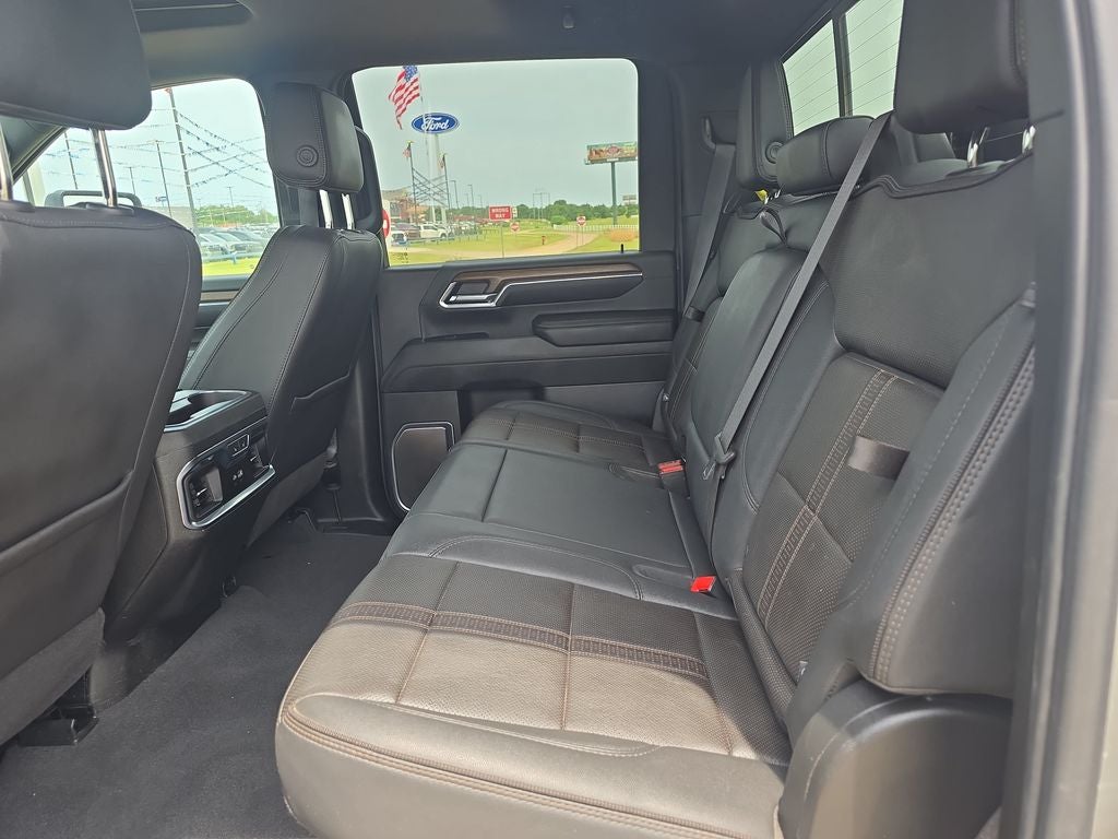 2024 Chevrolet Silverado 3500HD High Country