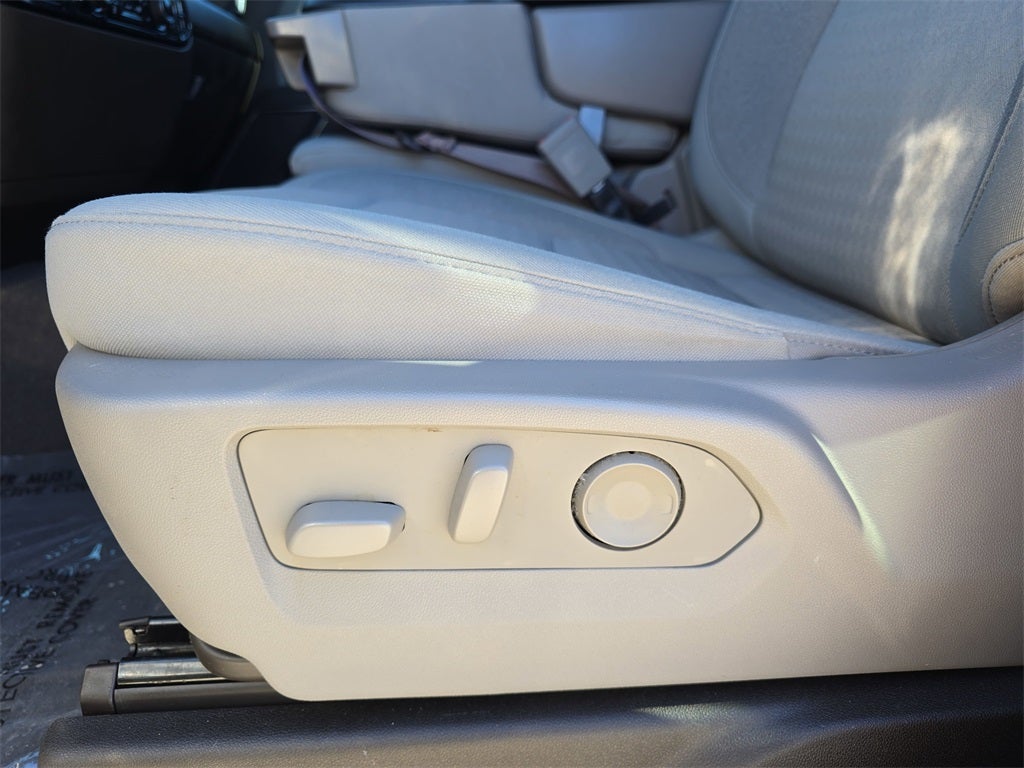 2023 Chevrolet Silverado 1500 LT LT1