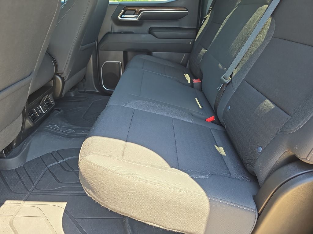 2023 Chevrolet Silverado 1500 LT LT1