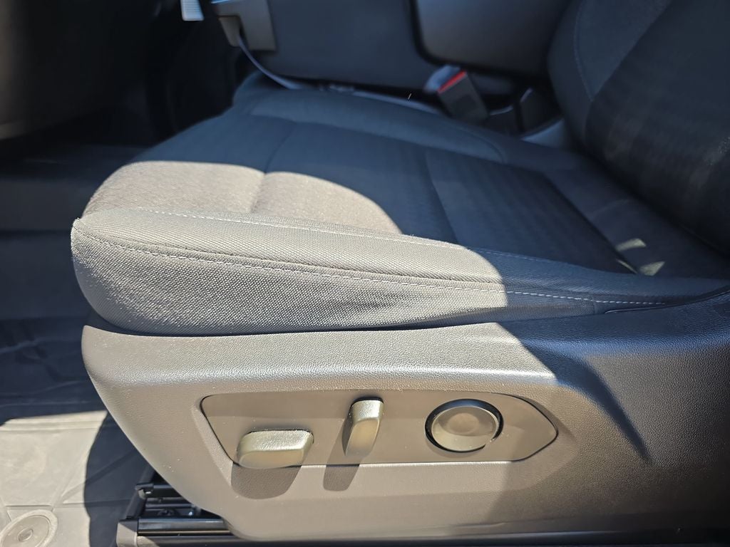 2023 Chevrolet Silverado 1500 LT LT1