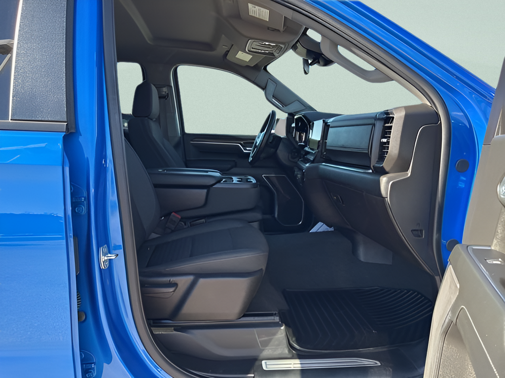 2025 Chevrolet Silverado 1500 LT LT1