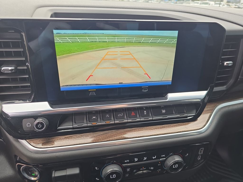 2025 Chevrolet Silverado 1500 LT1