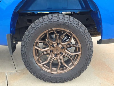 2025 Chevrolet Silverado 1500 LT1