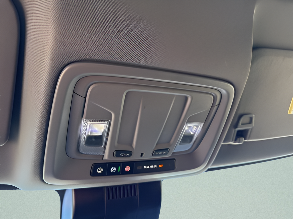 2025 Chevrolet Silverado 1500 LT LT1