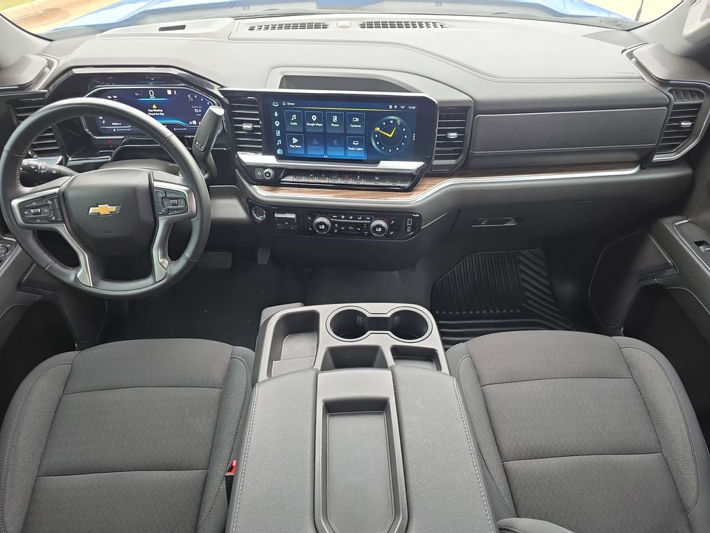 2025 Chevrolet Silverado 1500 LT1