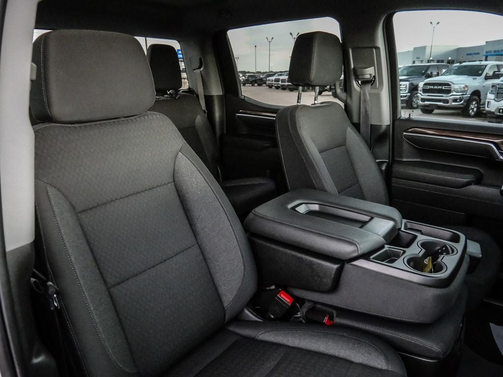 2026 Chevrolet Silverado 1500 LT LT1