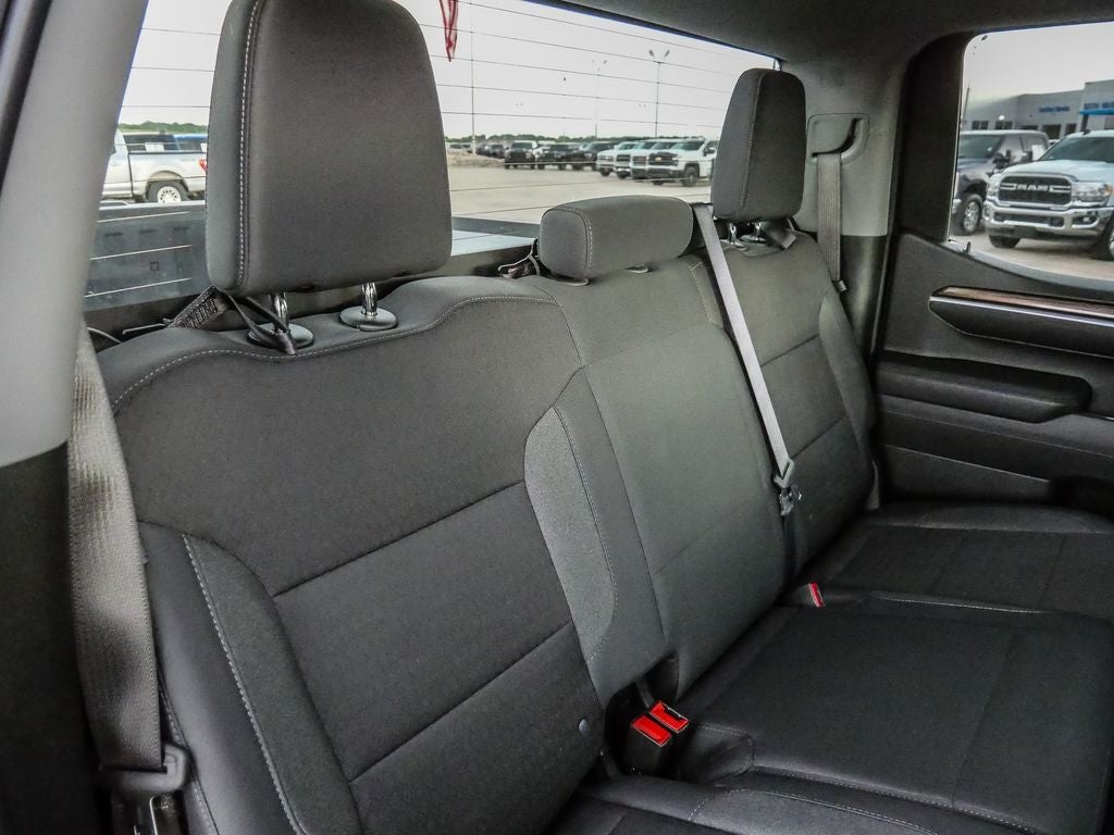 2026 Chevrolet Silverado 1500 LT LT1