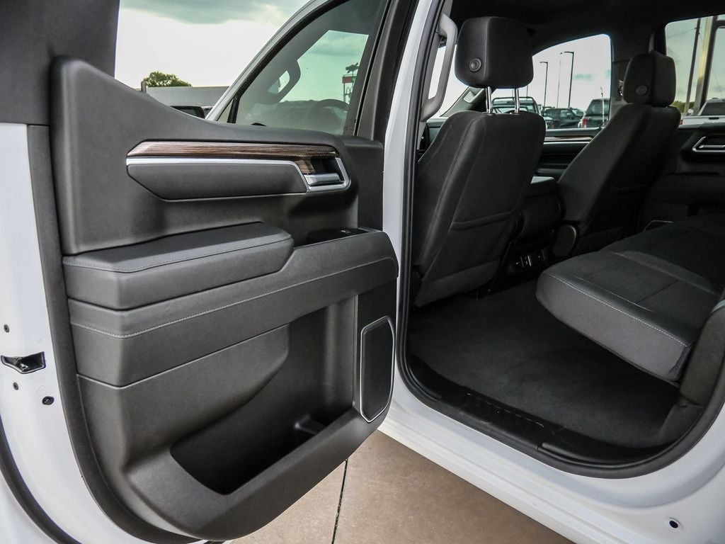 2026 Chevrolet Silverado 1500 LT LT1