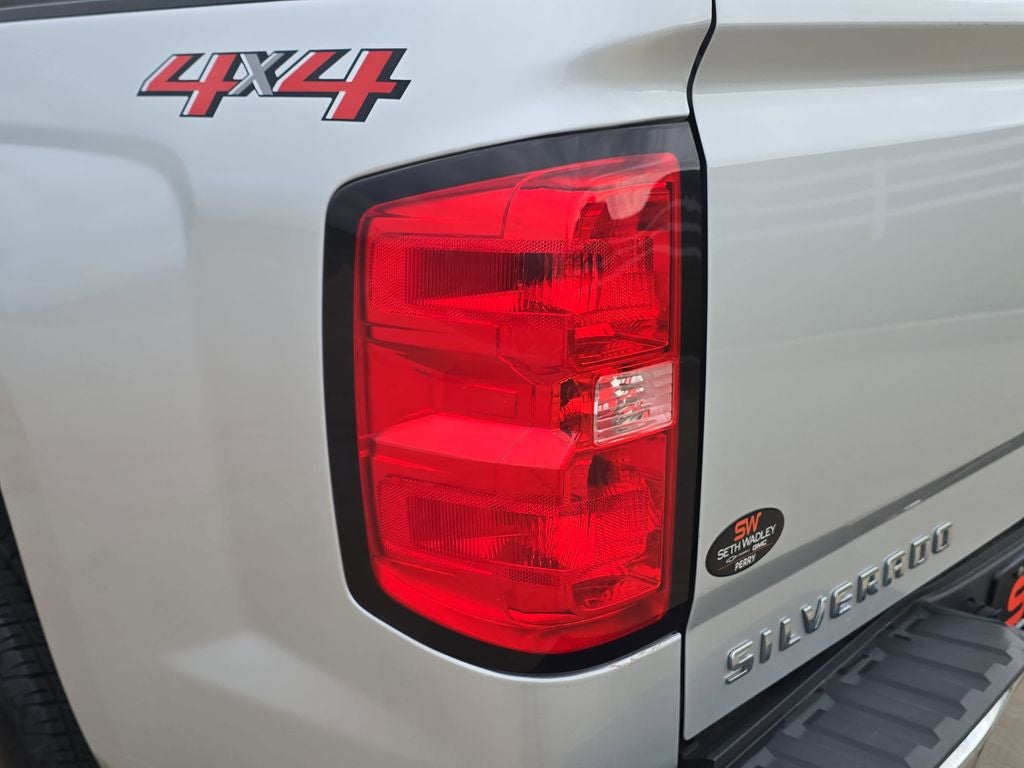 2018 Chevrolet Silverado 1500 LT LT1