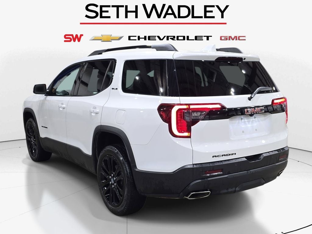 2023 GMC Acadia SLE