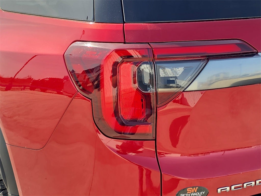 2021 GMC Acadia AT4