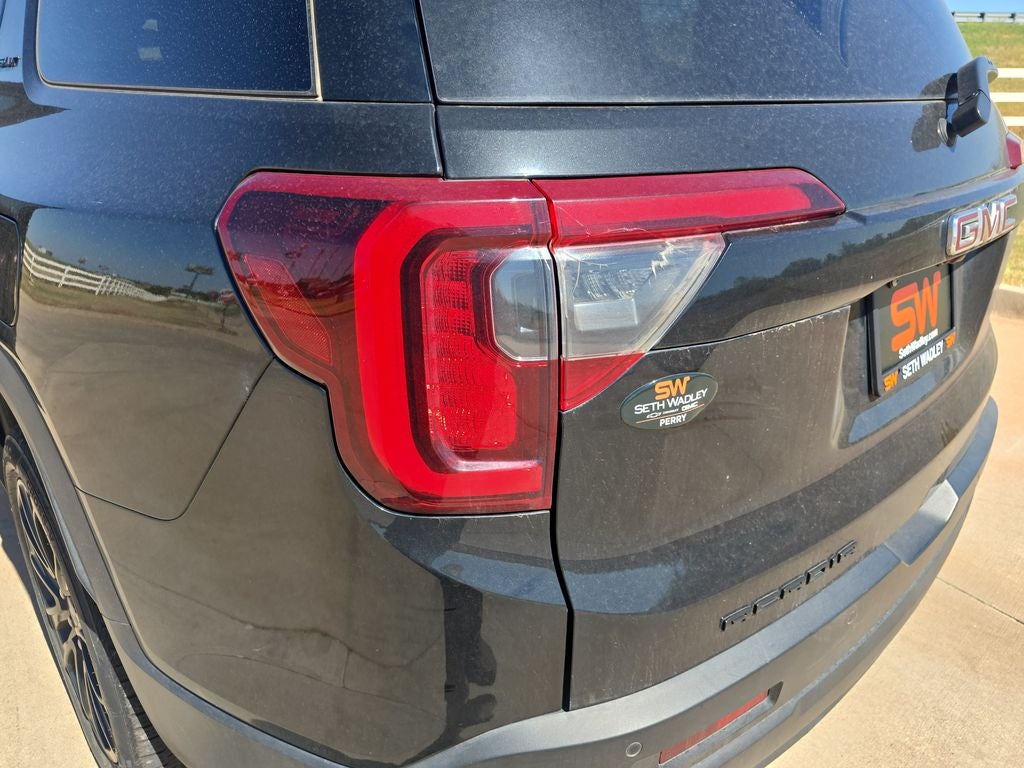 2021 GMC Acadia SLT