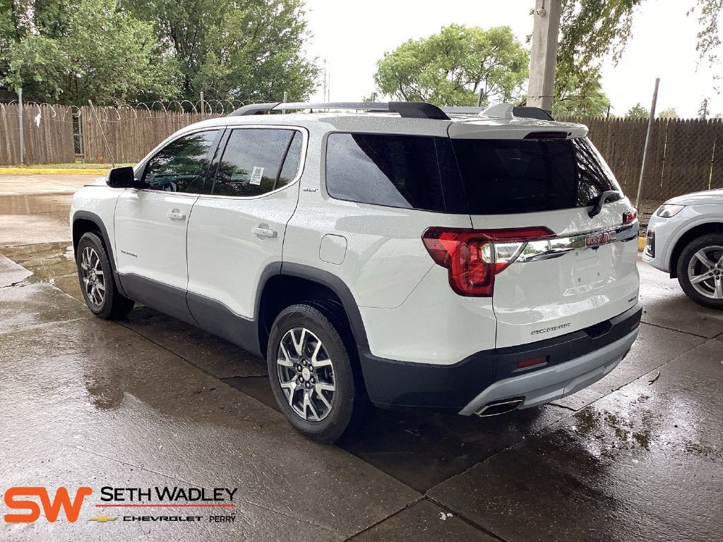 2023 GMC Acadia SLT