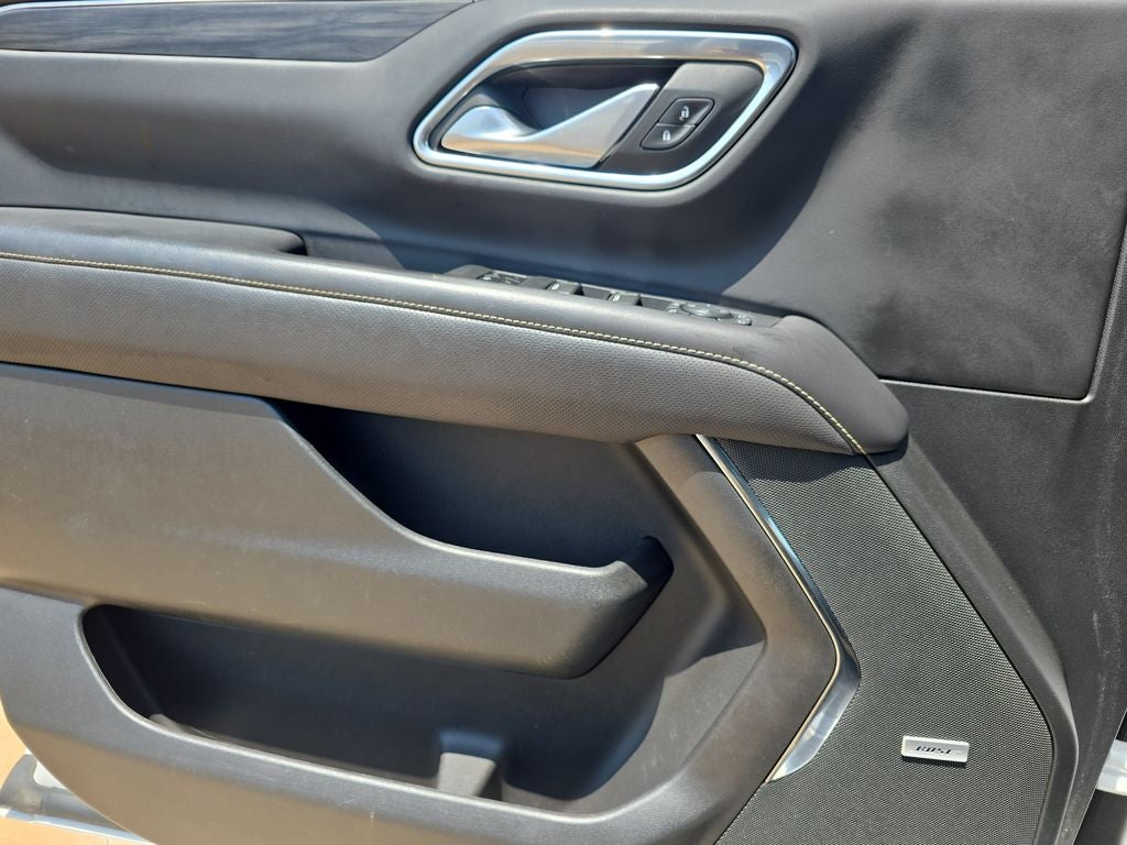 2022 GMC Yukon SLT