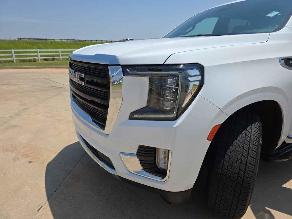 2022 GMC Yukon SLT