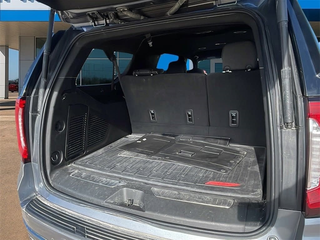 2022 GMC Yukon XL AT4