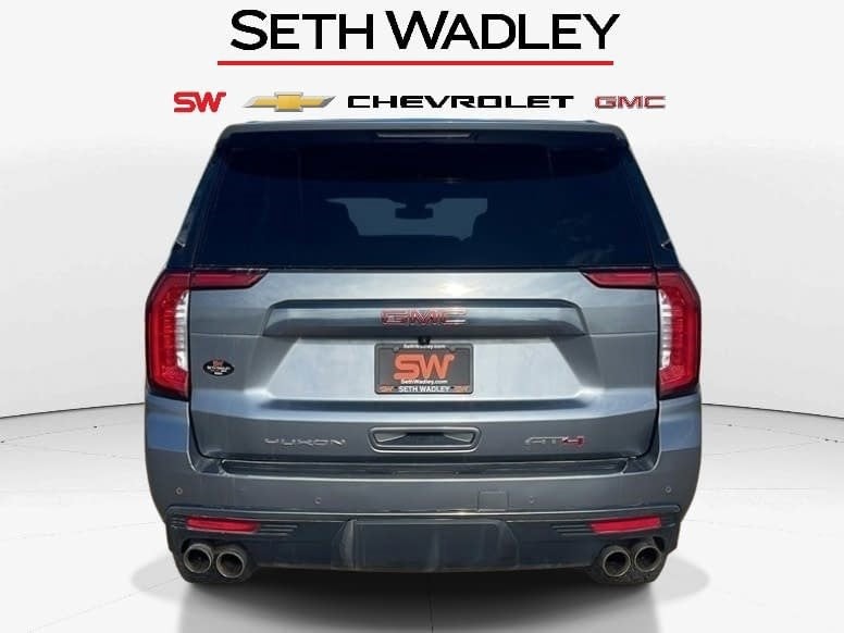 2022 GMC Yukon XL AT4