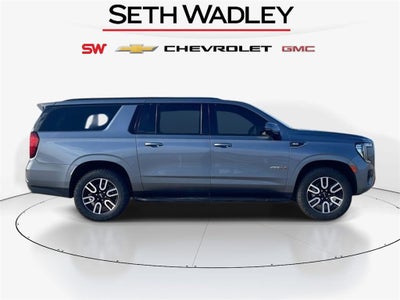 2022 GMC Yukon XL AT4