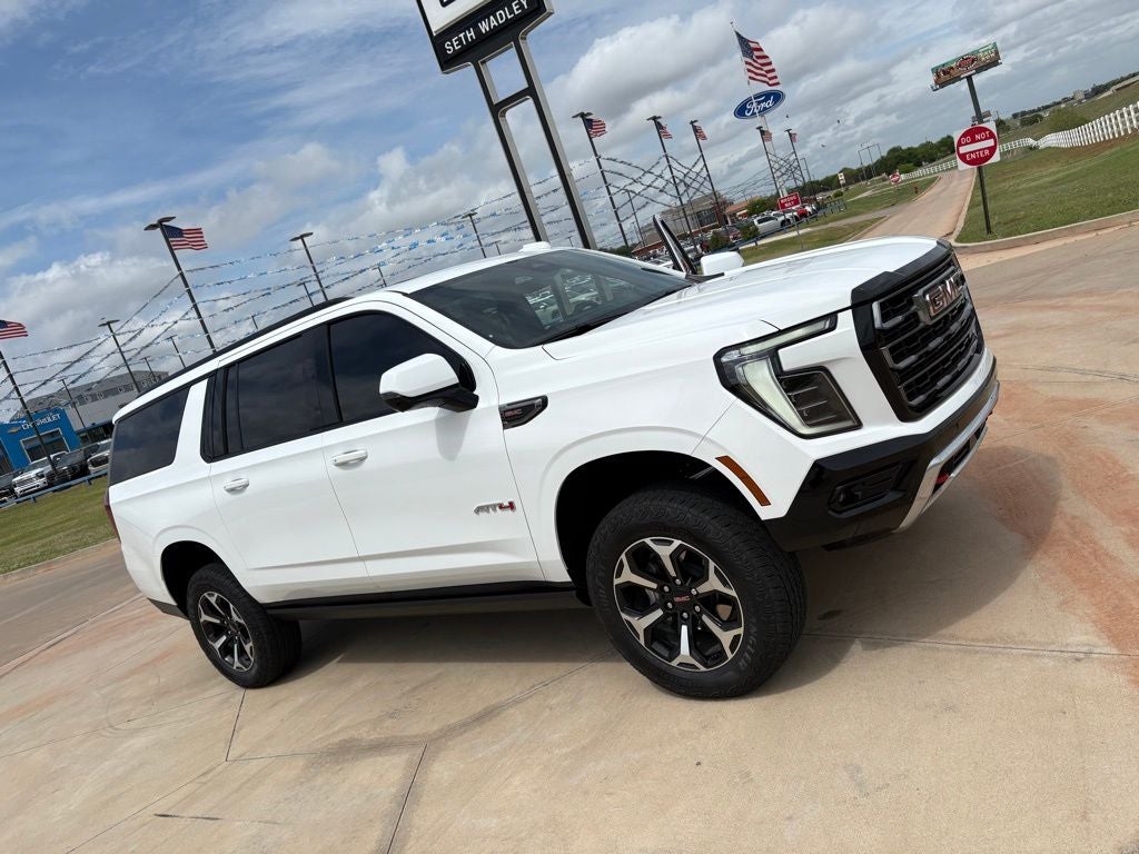 2025 GMC Yukon XL AT4