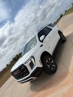 2025 GMC Yukon XL AT4