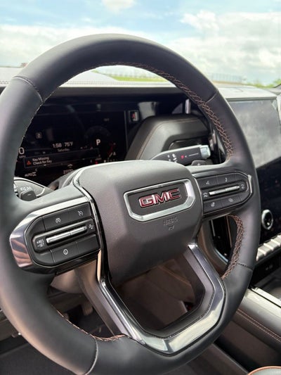 2025 GMC Yukon XL AT4