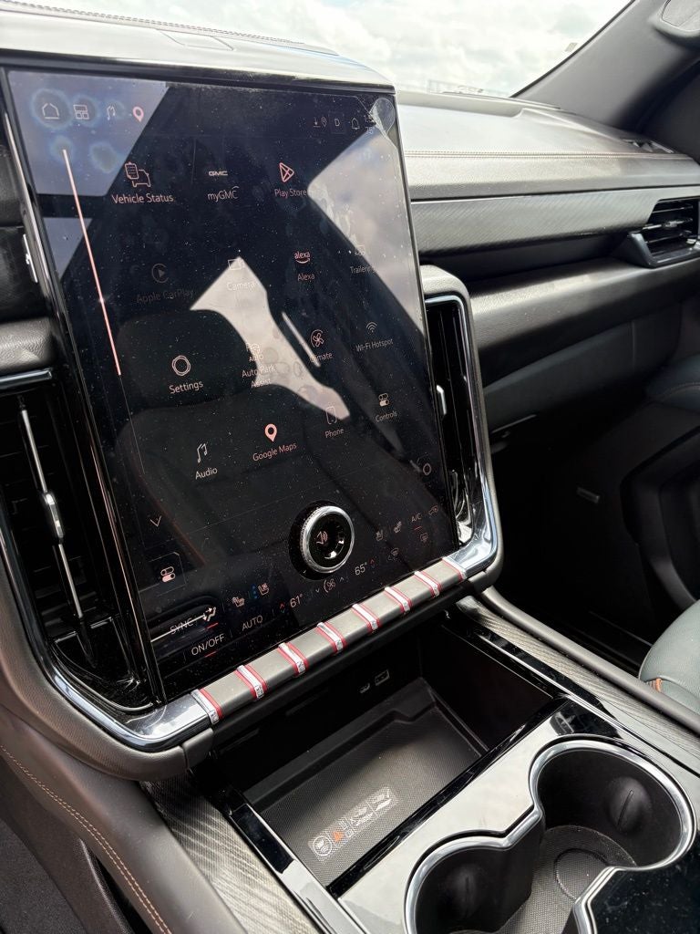 2025 GMC Yukon XL AT4