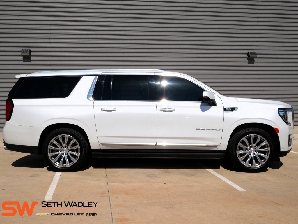2023 GMC Yukon XL Denali