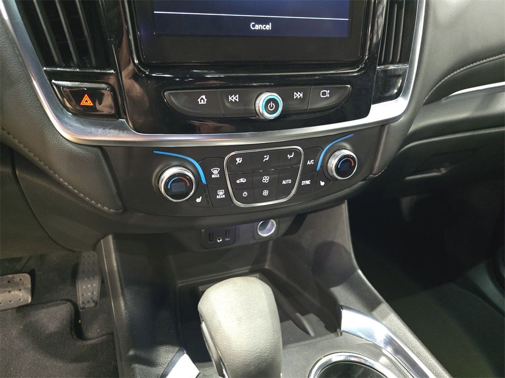 2024 Chevrolet Traverse Limited LT Cloth