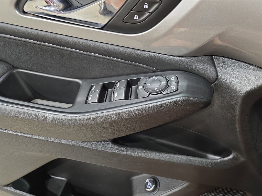 2024 Chevrolet Traverse Limited LT Cloth