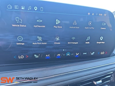 2025 Chevrolet Suburban LT