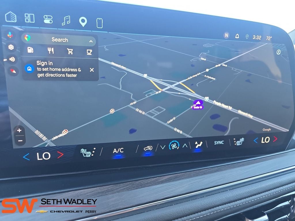 2025 Chevrolet Suburban LT