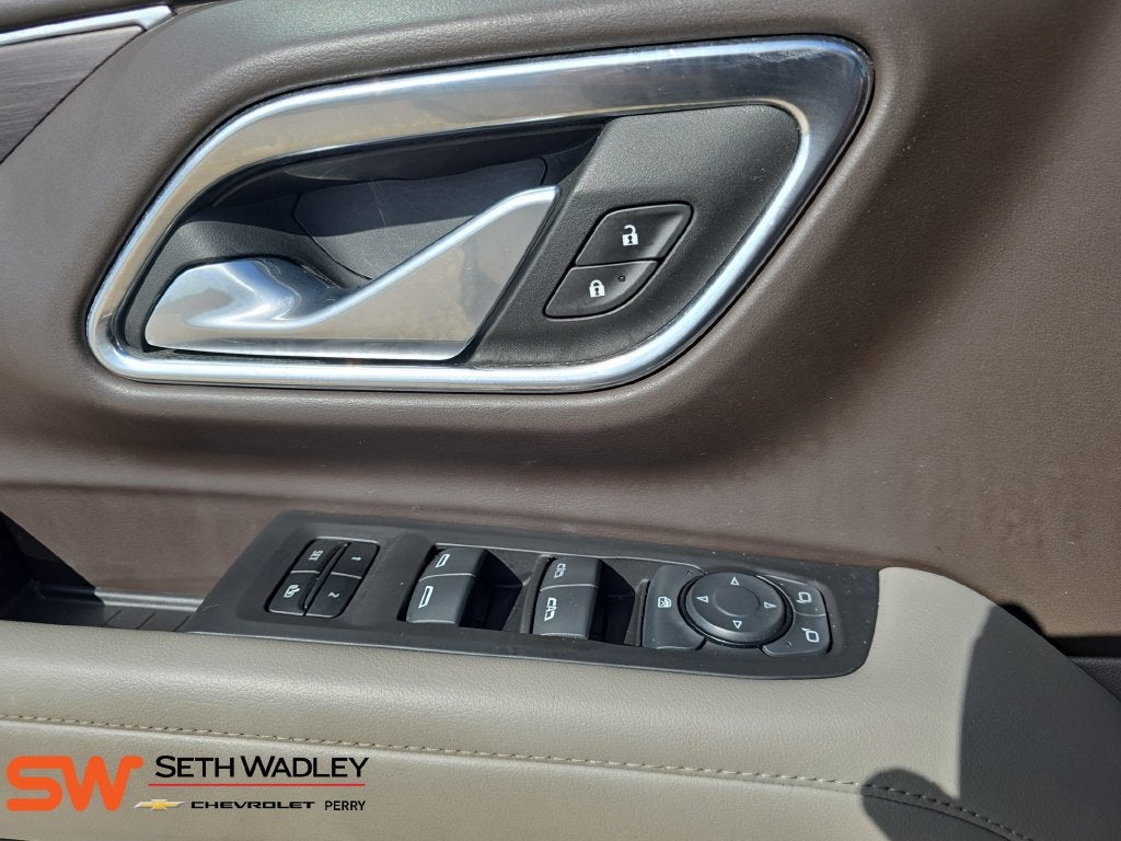 2024 Chevrolet Suburban LT