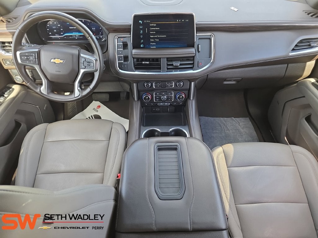 2024 Chevrolet Suburban LT