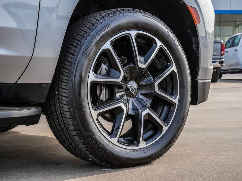 2024 Chevrolet Suburban RST