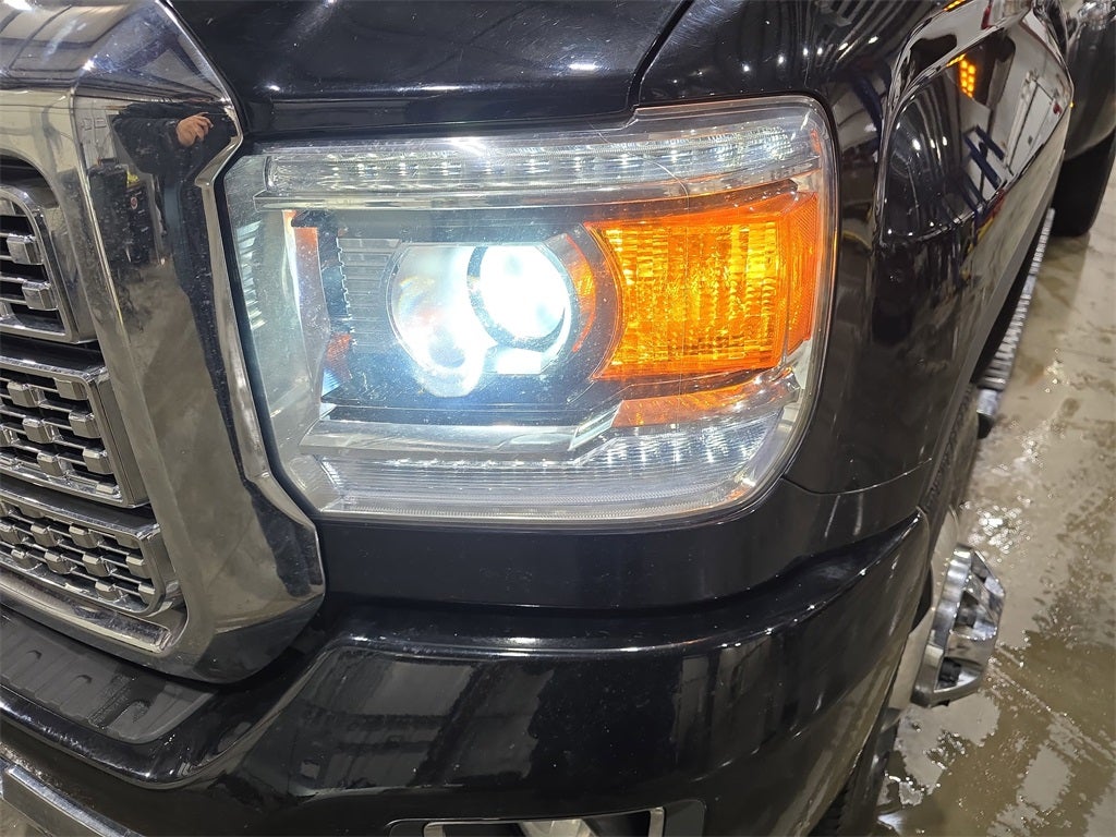 2019 GMC Sierra 3500HD Denali