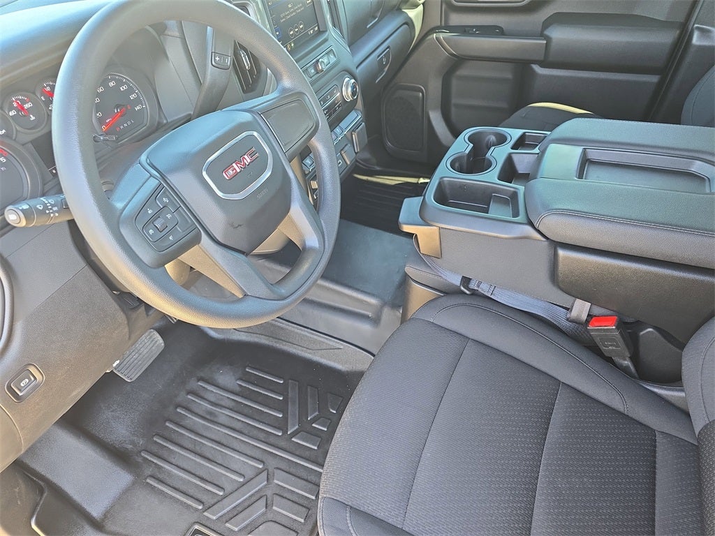 2024 GMC Sierra 2500HD Pro