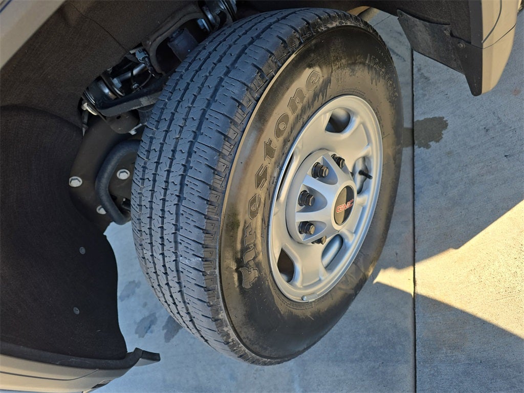 2024 GMC Sierra 2500HD Pro