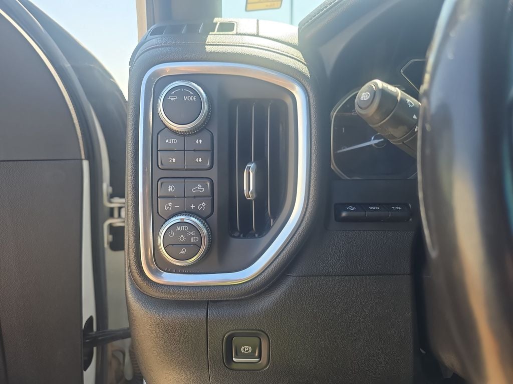 2022 GMC Sierra 2500HD AT4