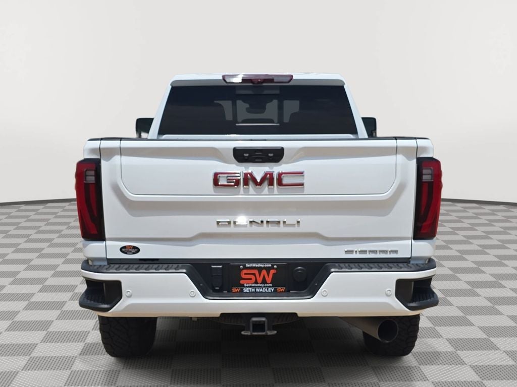 2024 GMC Sierra 2500HD Denali