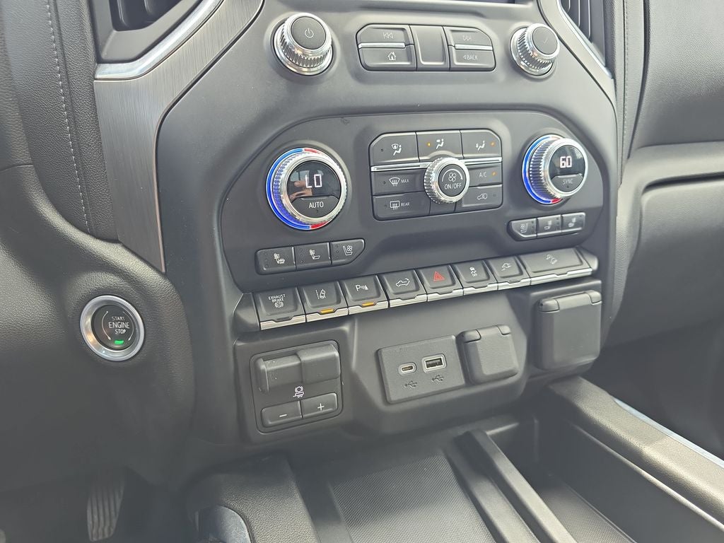 2023 GMC Sierra 3500HD Denali
