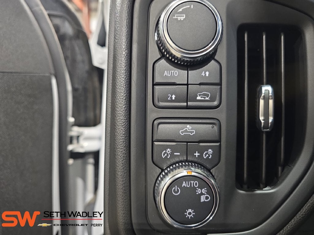 2024 GMC Sierra 1500 Pro
