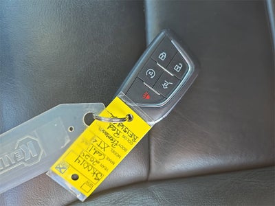 2024 Cadillac XT4 Premium Luxury