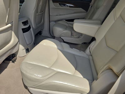 2018 Cadillac Escalade Luxury