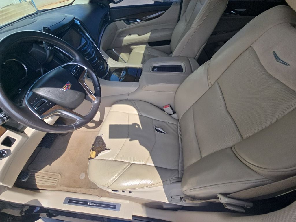 2018 Cadillac Escalade Luxury