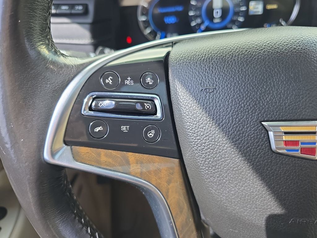 2018 Cadillac Escalade Luxury