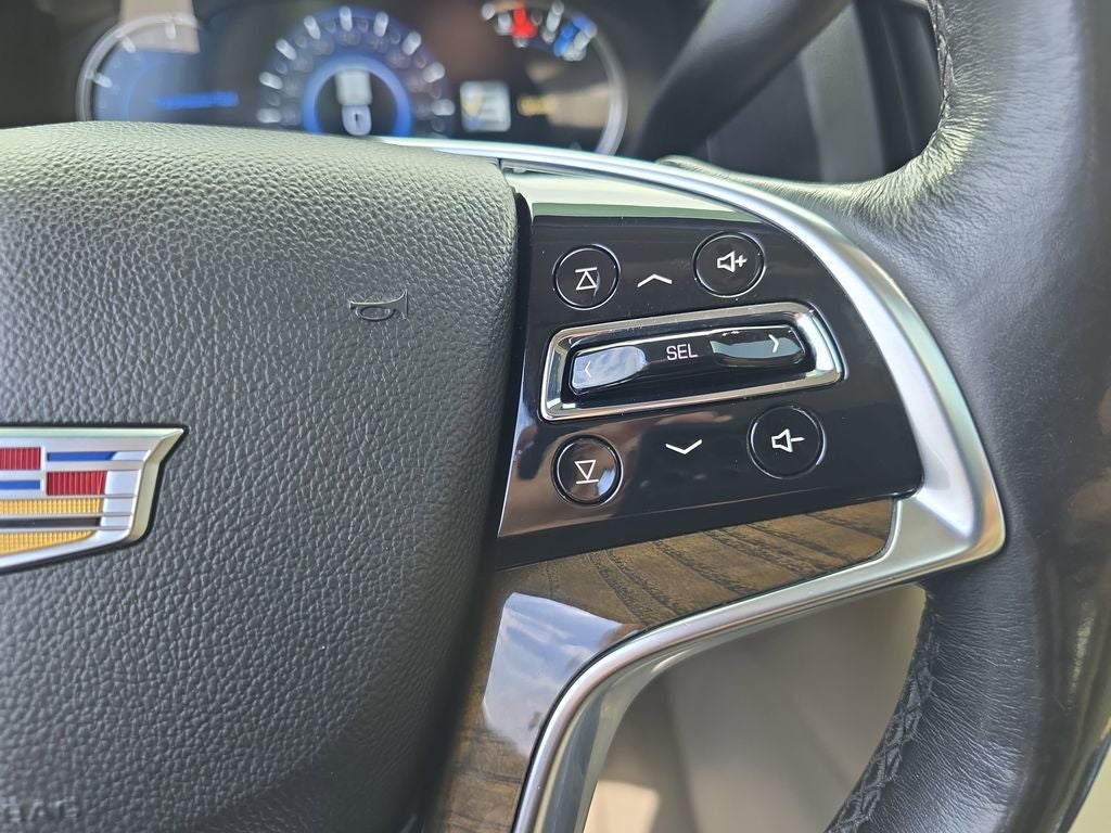 2018 Cadillac Escalade Luxury