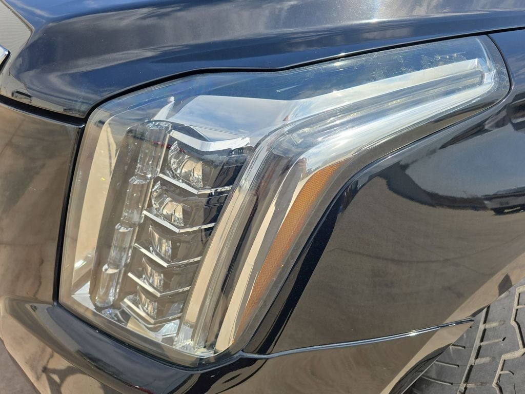 2018 Cadillac Escalade Luxury
