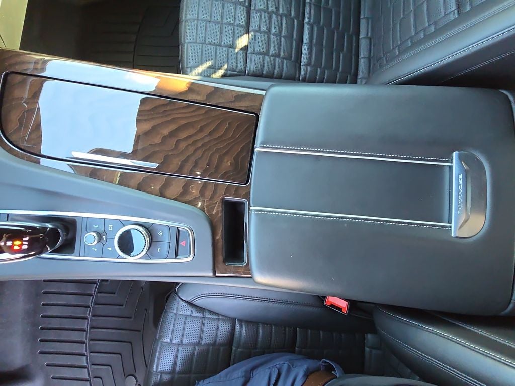 2022 Cadillac Escalade Premium Luxury Platinum