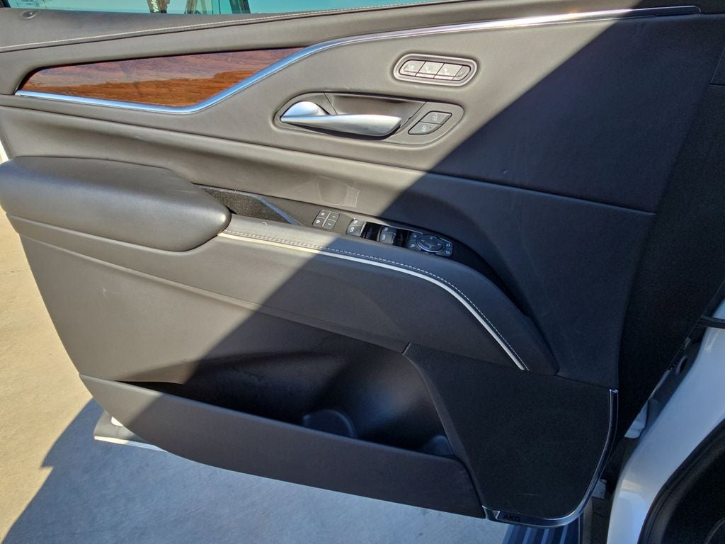 2022 Cadillac Escalade Premium Luxury Platinum